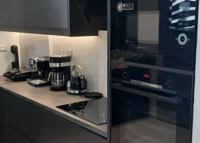 Helios Boutique Maisonette *