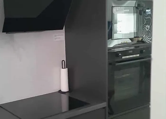 Helios Boutique Maisonette *